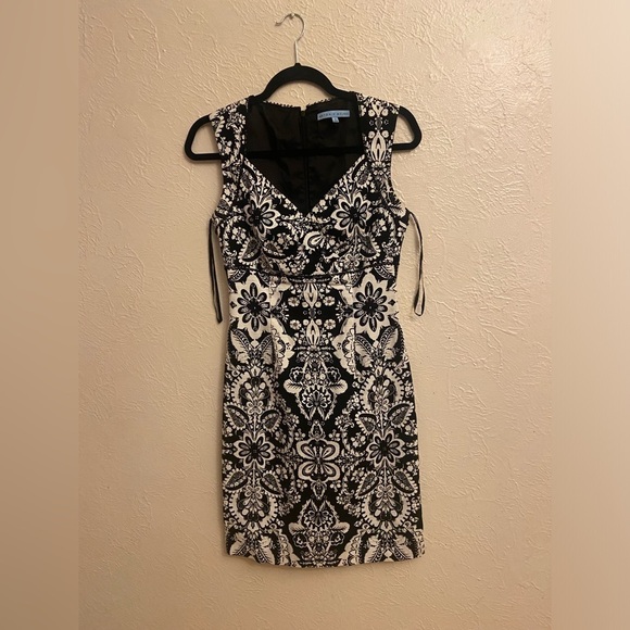 ANTONIO MELANI Dresses & Skirts - Antonio Melani dress